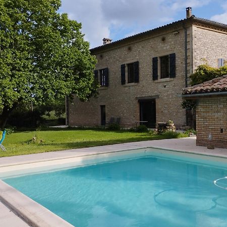 Bed and Breakfast Domaine Les Garrigues Puygaillard-de-Quercy Екстер'єр фото